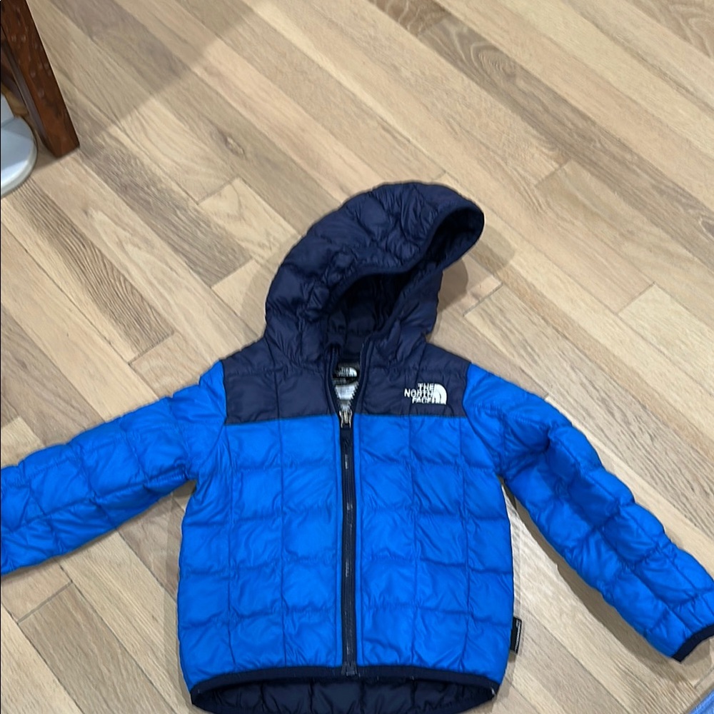 The North Face Kids' Blue and Black Quilted Jacket